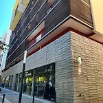 Appartement Avec Terrasse, Parking Et Proche Tramway